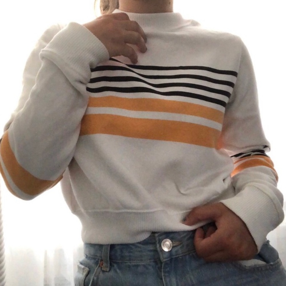 Hollister Crewneck
